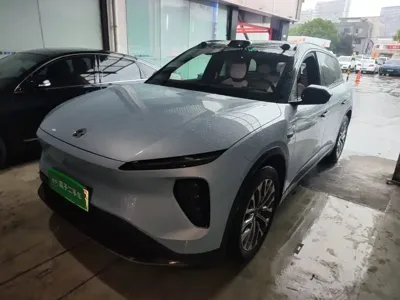Nio ES6 · 2023 год