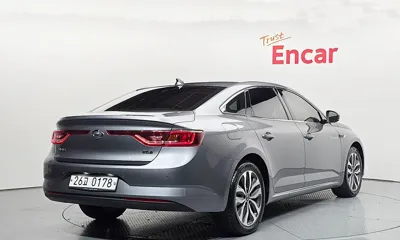 Renault-KoreaSamsung SM6 2016, 111389 км, за 3903.2 USD