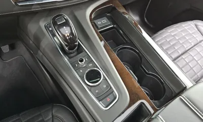 Cadillac Escalade 2021, 17523 км, за 59866.09 USD - фото 9