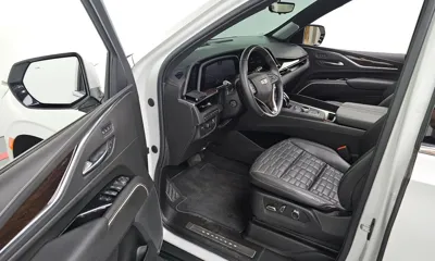 Cadillac Escalade 2021, 17523 км, за 59866.09 USD - фото 10