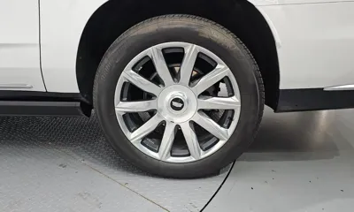 Cadillac Escalade 2021, 17523 км, за 59866.09 USD - фото 21
