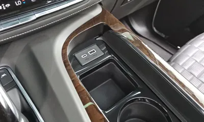 Cadillac Escalade 2021, 17523 км, за 59866.09 USD - фото 33