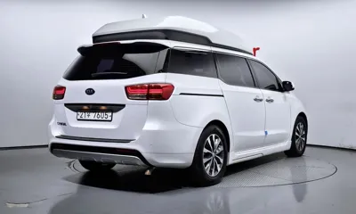 Kia Canival 2018, 231915 км, за 5780.34 USD