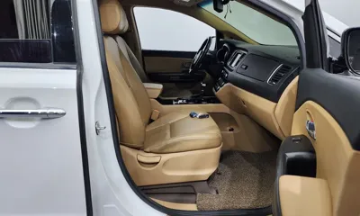 Kia Canival 2018, 231915 км, за 5780.34 USD - фото 11
