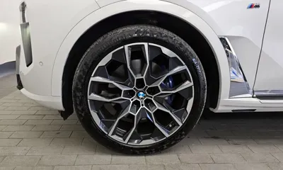 BMW X7 2024, 22943 км, за 76821.13 USD