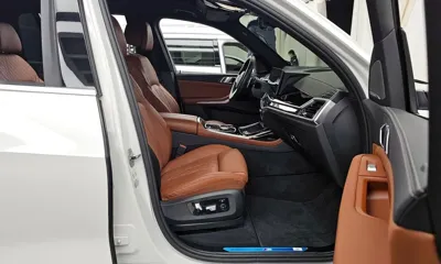 BMW X7 2024, 22943 км, за 76821.13 USD - фото 11