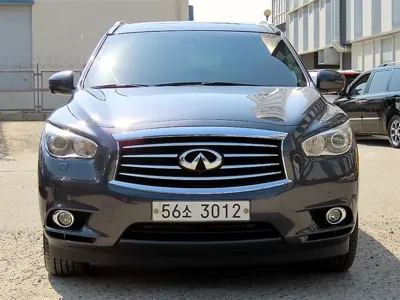 Infiniti JX · 2013 год