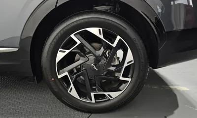 Kia Sportage 2023, 4002 км, за 23387.63 USD - фото 21