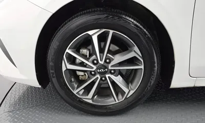 Kia K3 2023, 37517 км, за 15547.76 USD