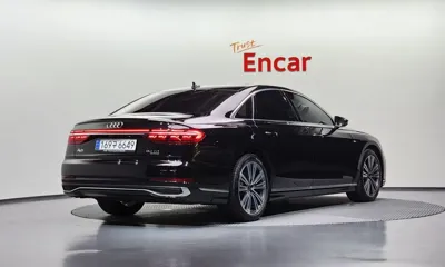 Audi A8 2023, 24416 км, за 65046.9 USD