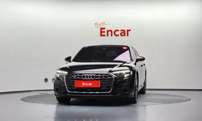 Audi A8 2023, 24416 км, за 65046.9 USD
