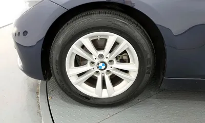 BMW 3-Series 2017, 183377 км, за 7481.14 USD