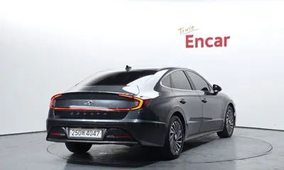 Hyundai Sonata 2022, 102892 км, за 11567.96 USD