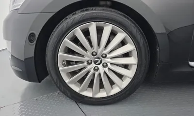 Hyundai Equus 2015, 249832 км, за 4529.34 USD