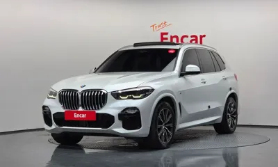 BMW X5 · 2021 год
