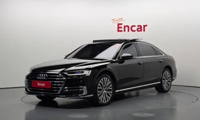 Audi A8 · 2021 год