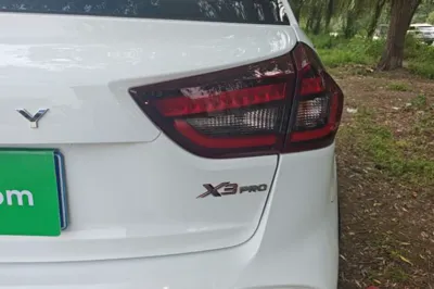 Geely Auto Vision X3 2021, 26500 км, за 7252 USD - фото 9