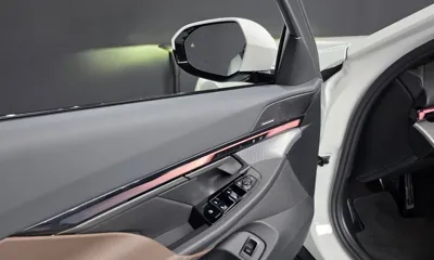 BMW 5-Series 2026, 4052 км, за 52154.98 USD - фото 27