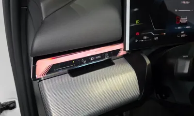 BMW 5-Series 2026, 4052 км, за 52154.98 USD - фото 28
