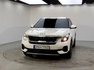 Kia Seltos 2023, 56913 км, за 12676.33 USD