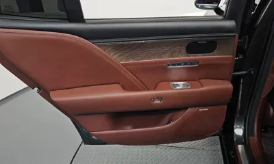 Genesis G90 2023, 22402 км, за 53170.54 USD - фото 25
