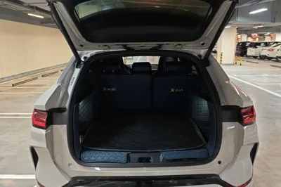 BYD Song PLUS New Energy 2023, 10800 км, за 15242 USD - фото 27