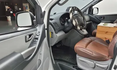 Hyundai Starex 2019, 36256 км, за 11750.03 USD - фото 11