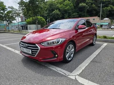 Hyundai Avante 2018, 99440 км, за 6498.62 USD