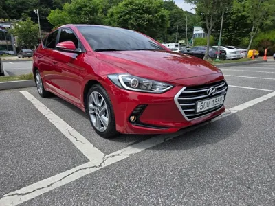 Hyundai Avante 2018, 99440 км, за 6498.62 USD