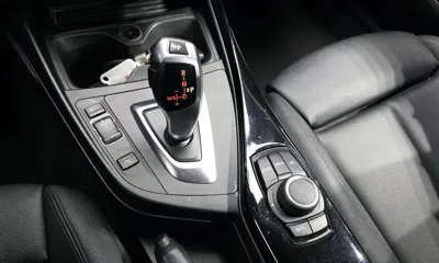 BMW 1-Series 2016, 98518 км, за 8721.51 USD - фото 9