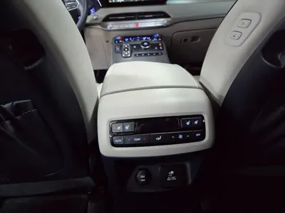 Hyundai Palisade 2019, 34513 км, за 16872.97 USD - фото 47