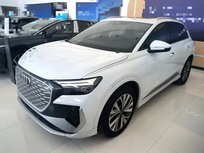 Audi Q4 e-tron · 2024 год