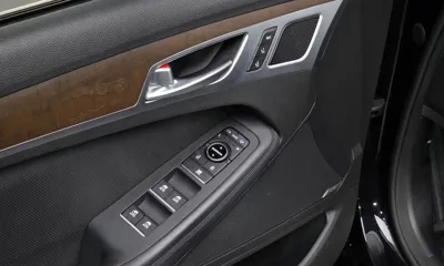 Hyundai Genesis 2016, 197028 км, за 6188.93 USD - фото 16
