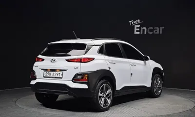 Hyundai Kona 2018, 47964 км, за 10353.58 USD
