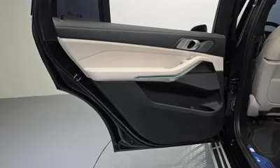 BMW X7 2025, 16066 км, за 64705.95 USD - фото 25