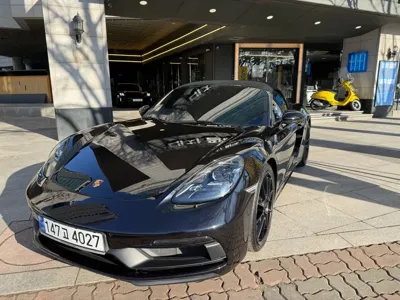 Porsche 718 · 2024 год