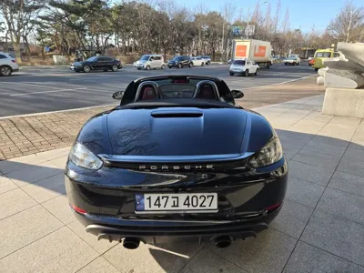Porsche 718 2024, 25000 км, за 83078.69 USD
