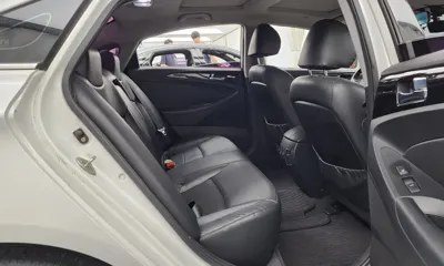 Hyundai Sonata 2011, 211847 км, за 1693.04 USD - фото 12