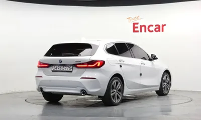 BMW 1-Series 2022, 27886 км, за 15287.55 USD