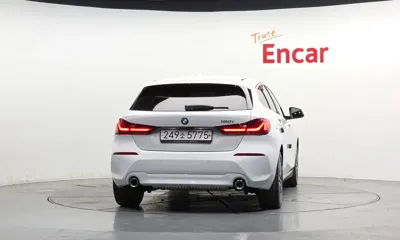 BMW 1-Series 2022, 27886 км, за 15287.55 USD