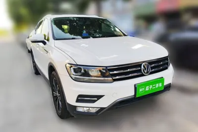 Volkswagen Tiguan L 2019, 48900 км, за 12348 USD - фото 3