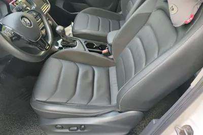 Volkswagen Tiguan L 2019, 48900 км, за 12348 USD - фото 16