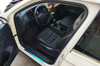 Volkswagen Tiguan L 2019, 48900 км, за 12348 USD - фото 17