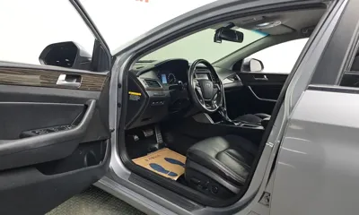 Hyundai Sonata 2015, 134086 км, за 3776.78 USD - фото 10