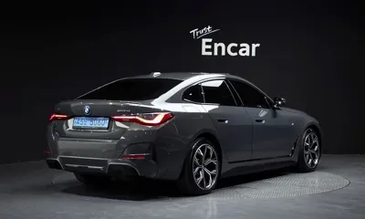 BMW i4 2022, 92126 км, за 30189.05 USD