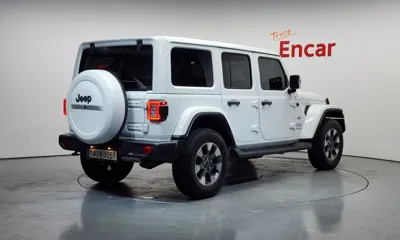 Jeep Wrangler 2022, 60384 км, за 21954.41 USD
