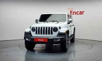 Jeep Wrangler 2022, 60384 км, за 21954.41 USD