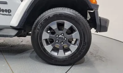 Jeep Wrangler 2022, 60384 км, за 21954.41 USD