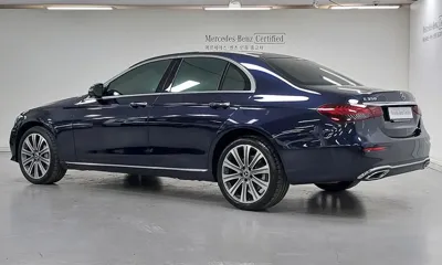 Mercedes-Benz E-Class 2023, 28220 км, за 32884.01 USD