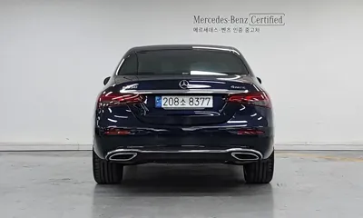 Mercedes-Benz E-Class 2023, 28220 км, за 32884.01 USD
